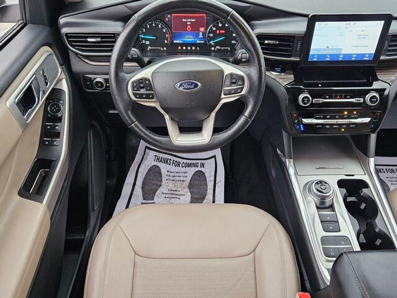 used 2023 Ford Explorer car, priced at $30,992