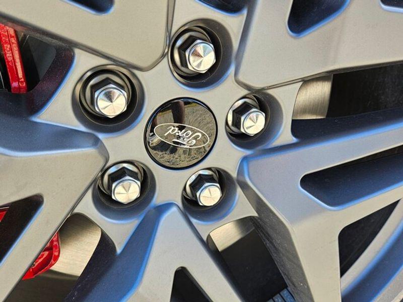 new 2025 Ford Explorer car, priced at $52,495