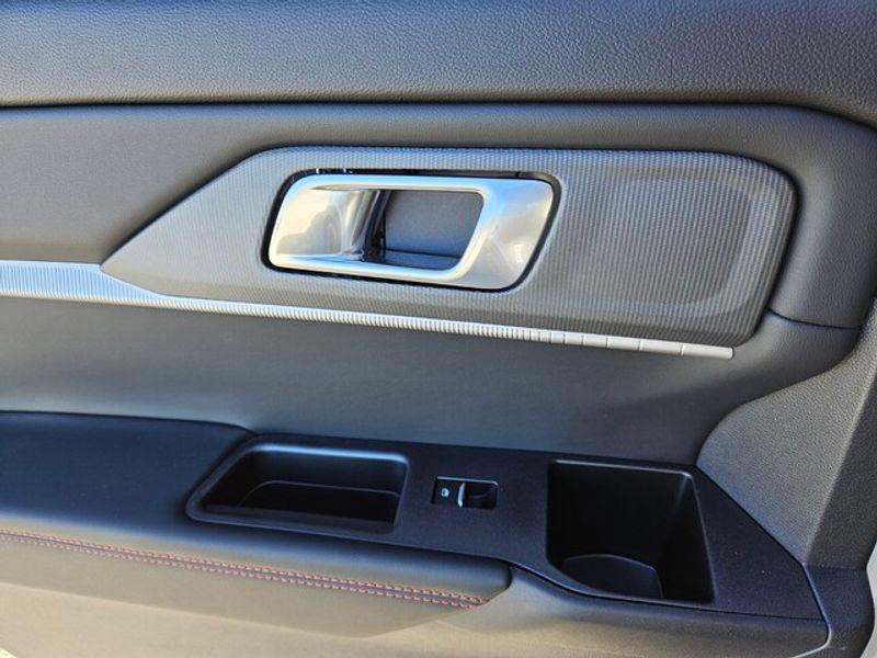 new 2025 Ford Explorer car, priced at $52,495