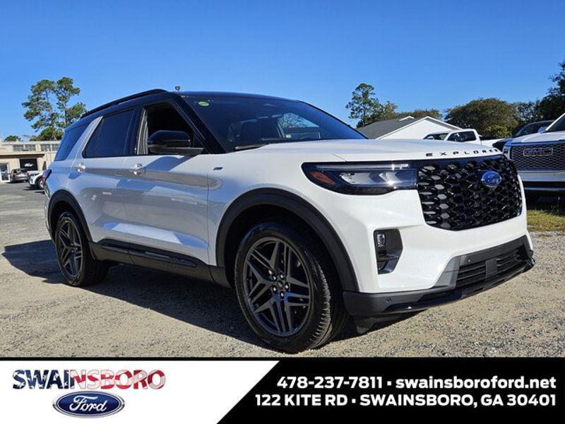 new 2025 Ford Explorer car, priced at $52,495