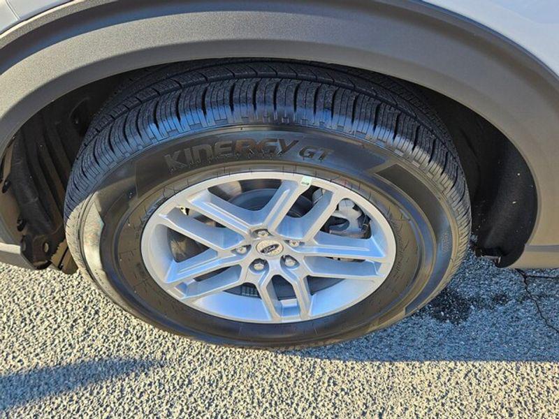 new 2026 Ford Explorer car, priced at $44,995