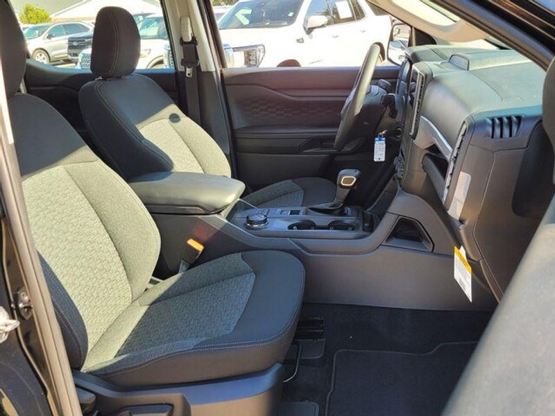 new 2025 Ford Ranger car, priced at $35,995