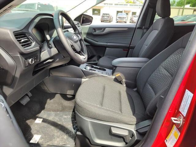 new 2025 Ford Escape car, priced at $30,452