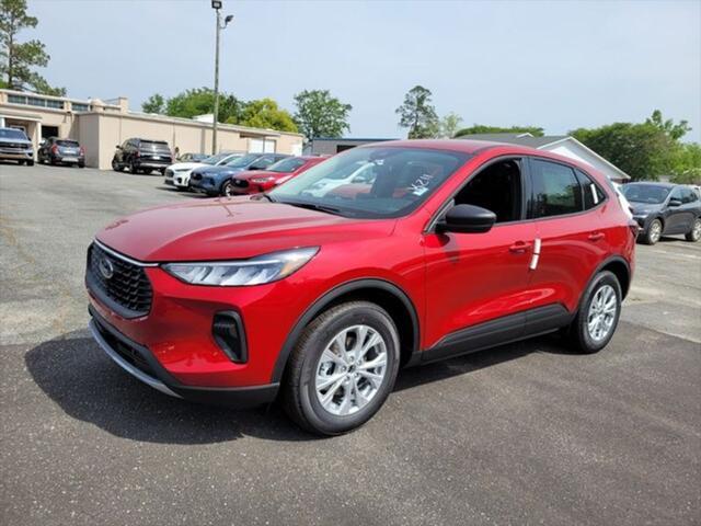 new 2025 Ford Escape car, priced at $30,452