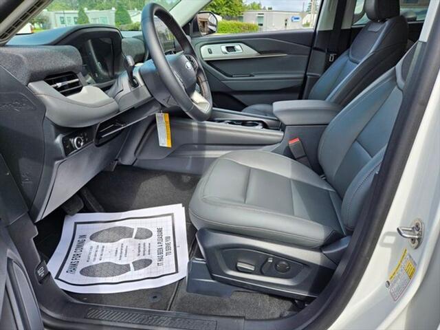 new 2025 Ford Explorer car, priced at $44,495