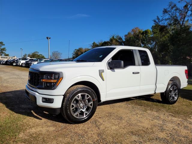 new 2024 Ford F-150 car, priced at $42,995