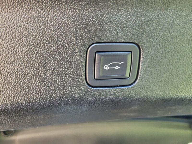 used 2023 GMC Yukon car, priced at $58,713