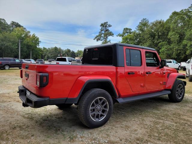 used 2021 Jeep Gladiator car, priced at $32,314