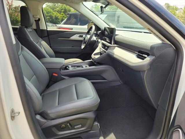 new 2025 Ford Explorer car, priced at $44,495