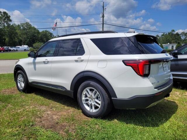 new 2025 Ford Explorer car, priced at $44,495