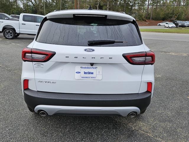 new 2025 Ford Escape car, priced at $31,899