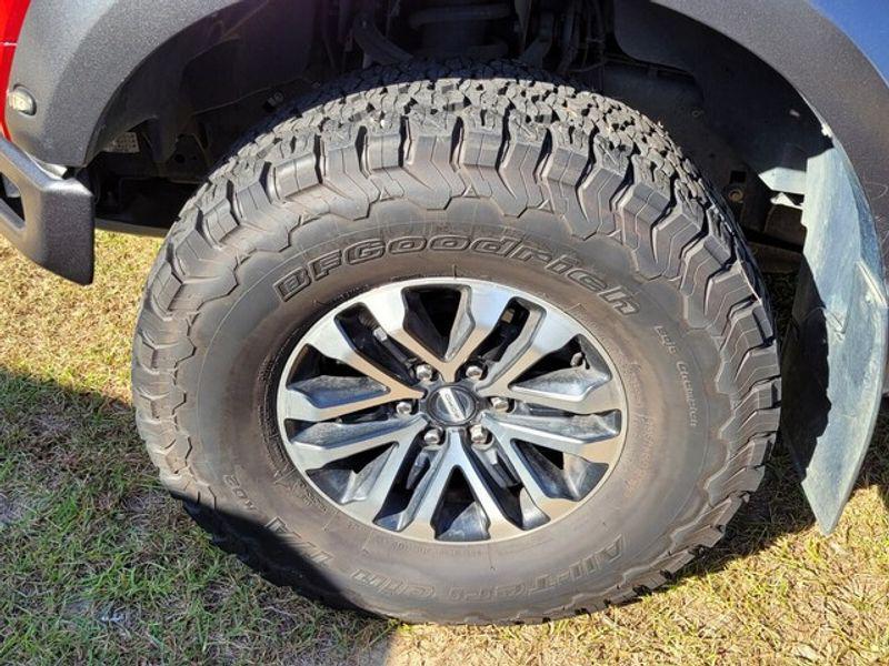 used 2019 Ford F-150 car, priced at $49,997