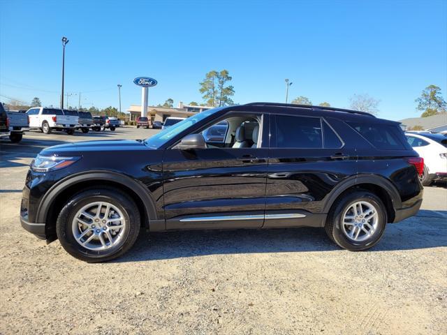 new 2025 Ford Explorer car, priced at $41,700