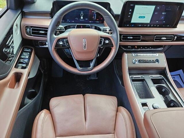 used 2025 Lincoln Aviator car, priced at $69,850