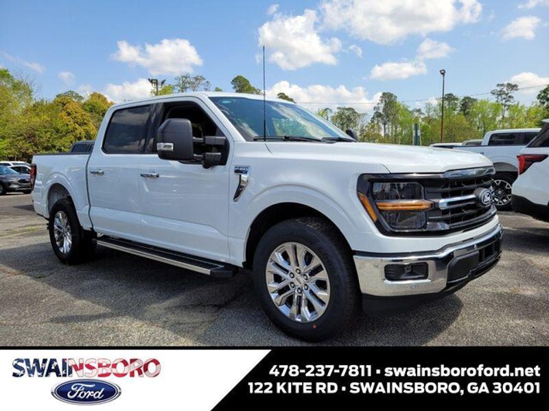 new 2025 Ford F-150 car, priced at $50,995