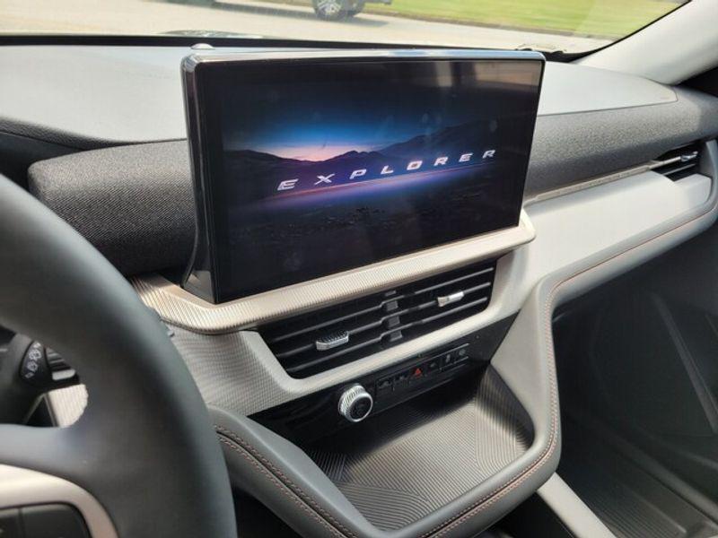 new 2025 Ford Explorer car, priced at $46,999