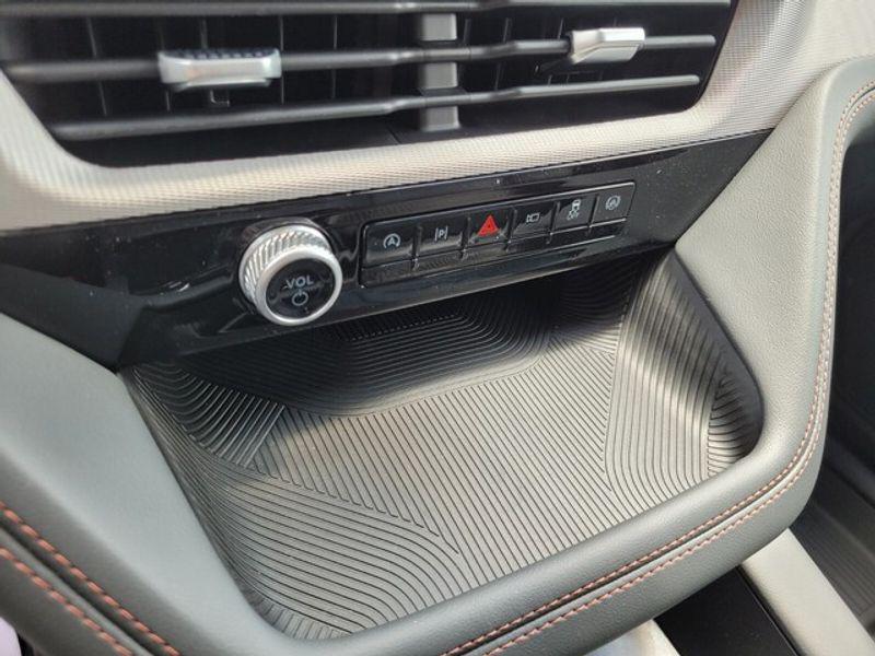 new 2025 Ford Explorer car, priced at $46,999