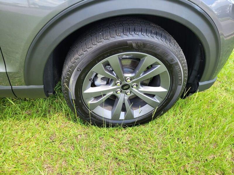 new 2025 Ford Explorer car, priced at $46,999