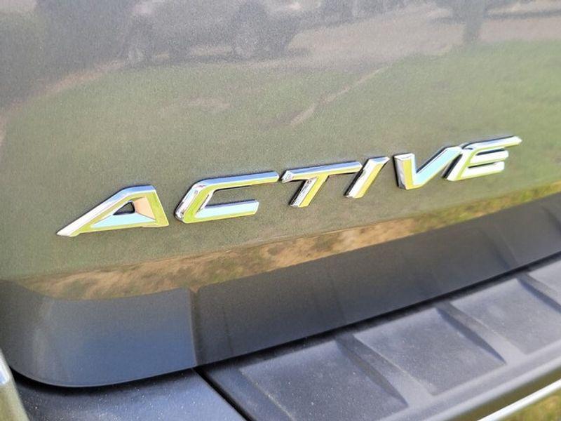 new 2025 Ford Explorer car, priced at $46,999