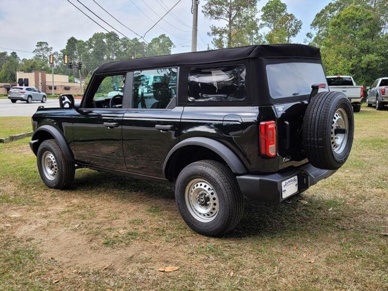 new 2025 Ford Bronco car, priced at $39,785