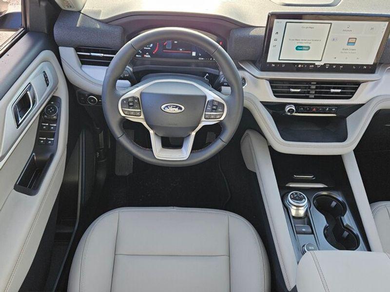 new 2025 Ford Explorer car, priced at $42,944