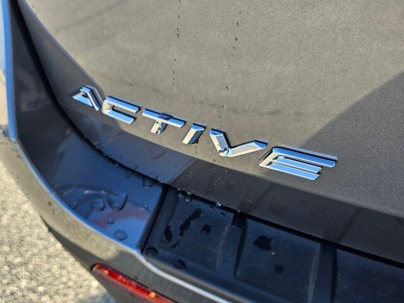 new 2025 Ford Explorer car, priced at $42,944