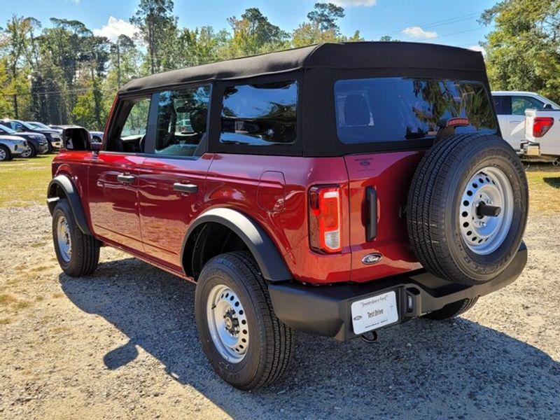 new 2025 Ford Bronco car, priced at $40,880