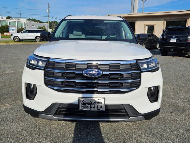 new 2025 Ford Explorer car, priced at $42,975