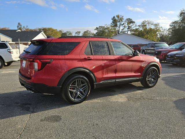 new 2025 Ford Explorer car, priced at $57,995