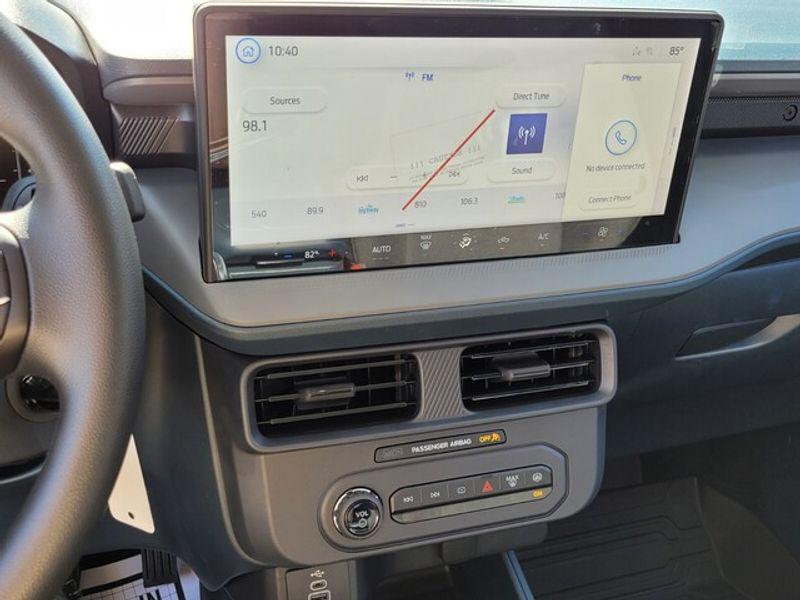 new 2025 Ford Maverick car, priced at $28,949