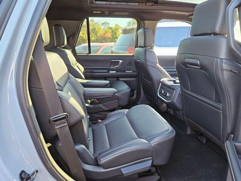 new 2025 Ford Expedition car, priced at $83,479