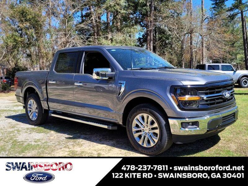 new 2025 Ford F-150 car, priced at $52,700