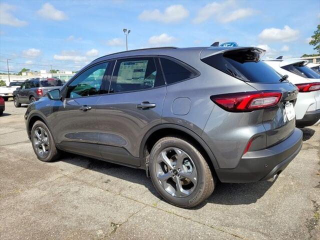 new 2025 Ford Escape car, priced at $29,379
