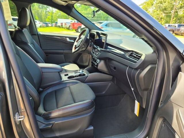 new 2025 Ford Escape car, priced at $29,379