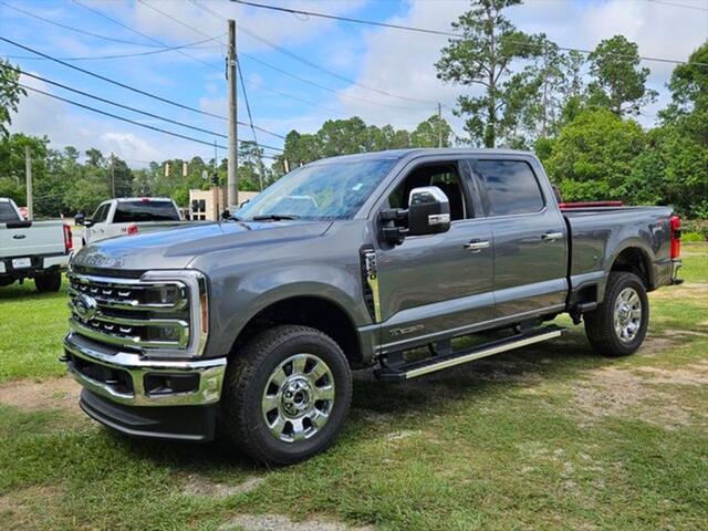 new 2025 Ford F-250 car, priced at $77,995