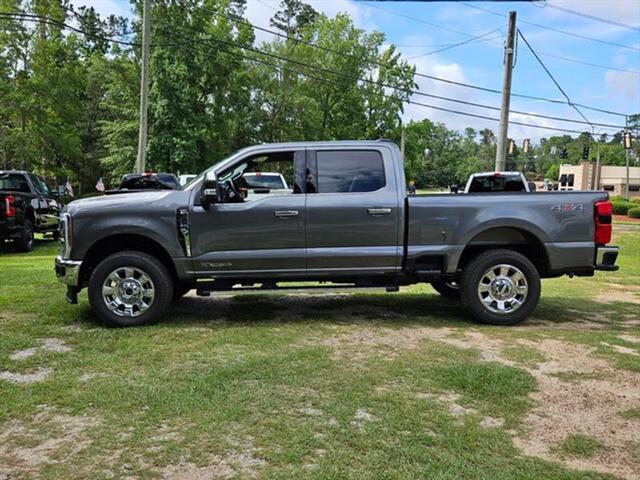 new 2025 Ford F-250 car, priced at $77,995