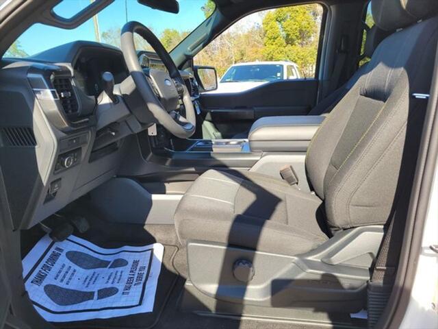 new 2025 Ford F-150 car, priced at $45,700