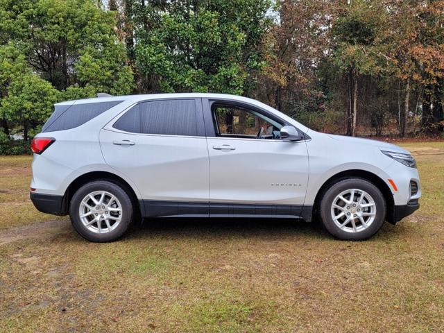 used 2022 Chevrolet Equinox car, priced at $18,913