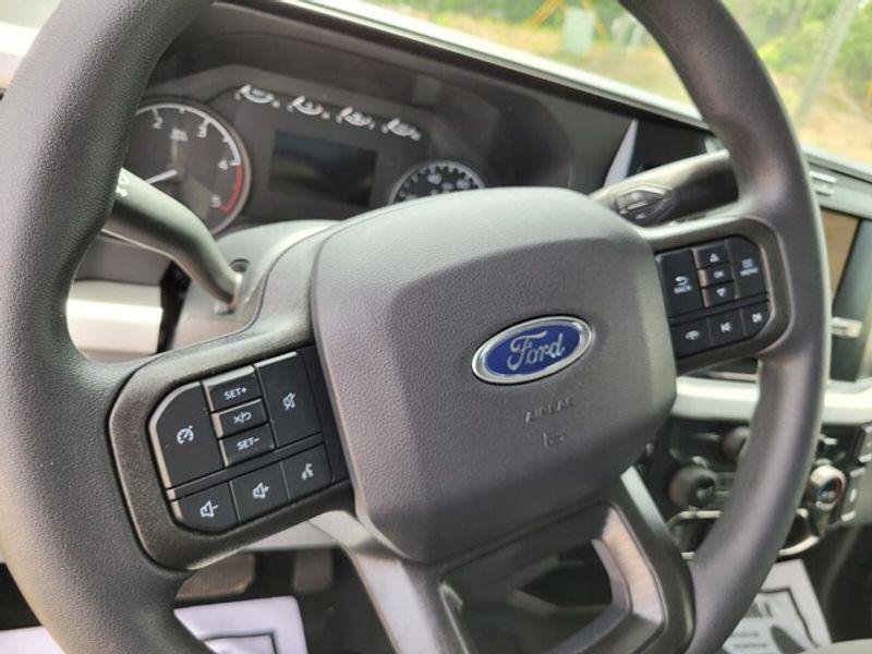 new 2025 Ford F-250 car, priced at $66,295