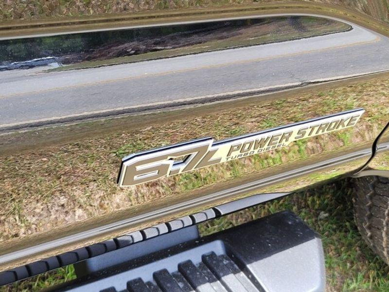 new 2025 Ford F-250 car, priced at $66,295