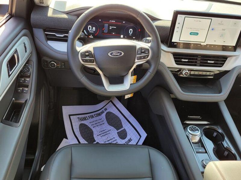 new 2025 Ford Explorer car, priced at $42,920