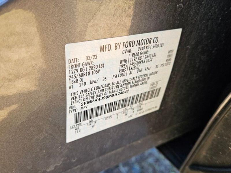 used 2023 Ford Edge car, priced at $22,499