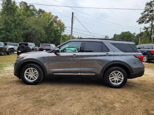 new 2025 Ford Explorer car, priced at $41,800