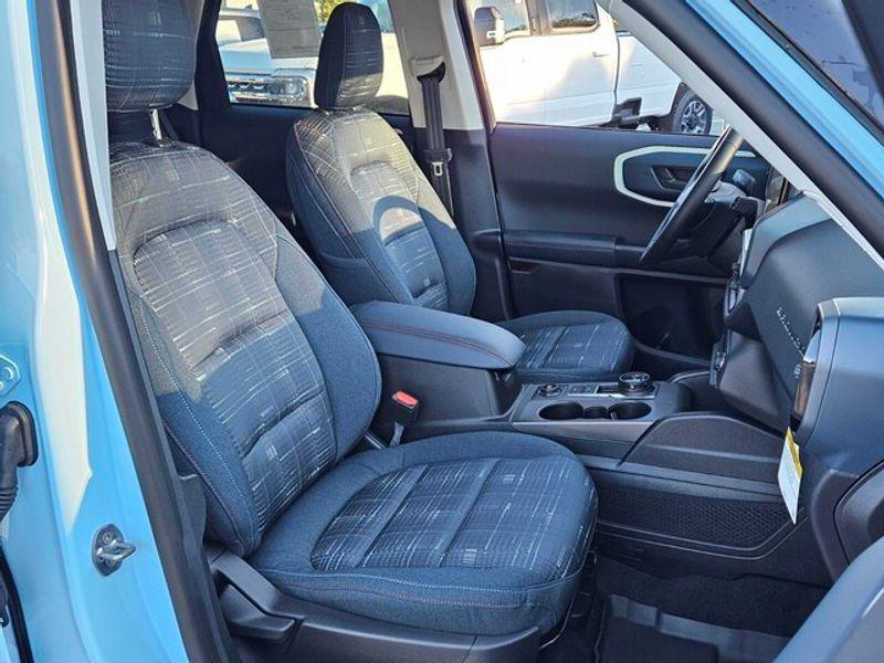 new 2025 Ford Bronco Sport car, priced at $35,999