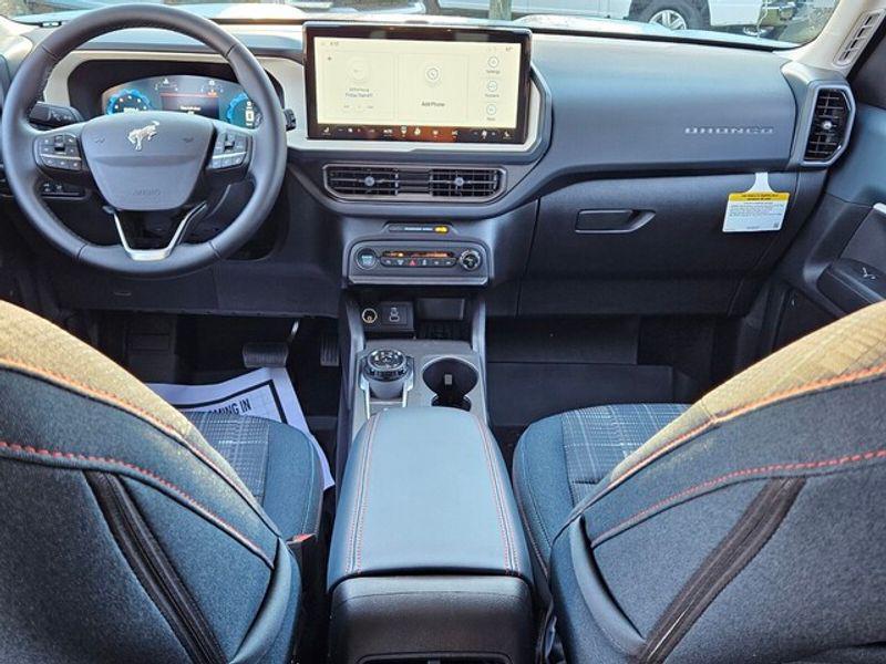 new 2025 Ford Bronco Sport car, priced at $35,999