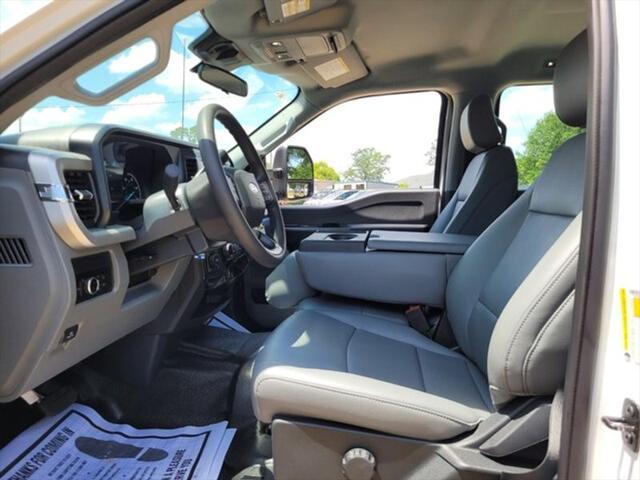 new 2025 Ford F-250 car, priced at $63,000