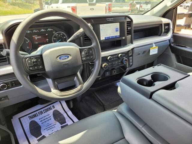 new 2025 Ford F-250 car, priced at $63,000