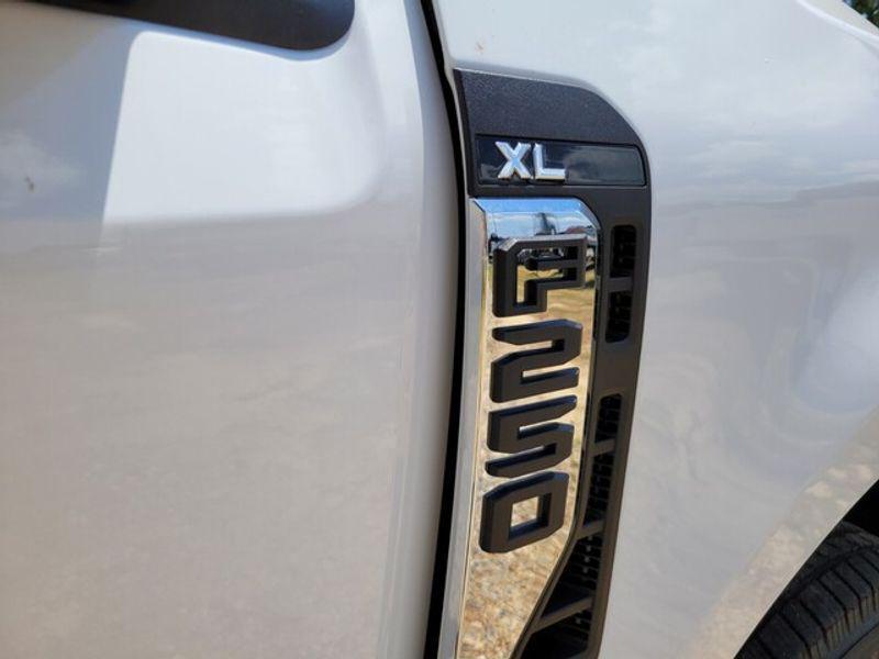 new 2025 Ford F-250 car, priced at $60,495