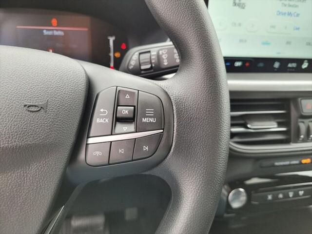 new 2025 Ford Escape car, priced at $29,400