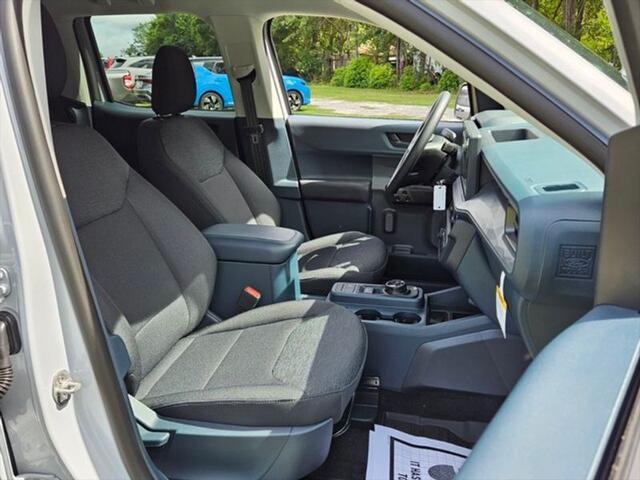 new 2025 Ford Maverick car, priced at $29,995